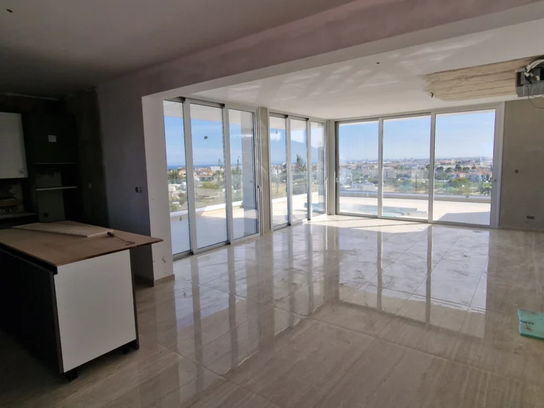 3 Bedroom Apartment for Sale in Oroklini, Larnaca District