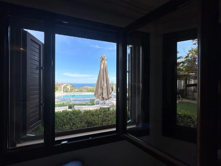 5 Bedroom House for Sale in Agios Tychonas, Limassol District