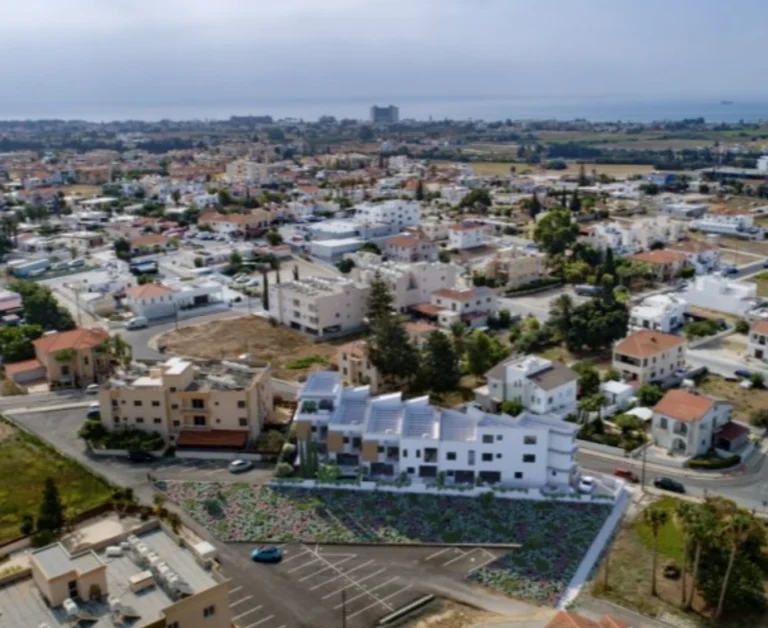 Cheap Houses and Villas for Sale Larnaca up to 500000 euro