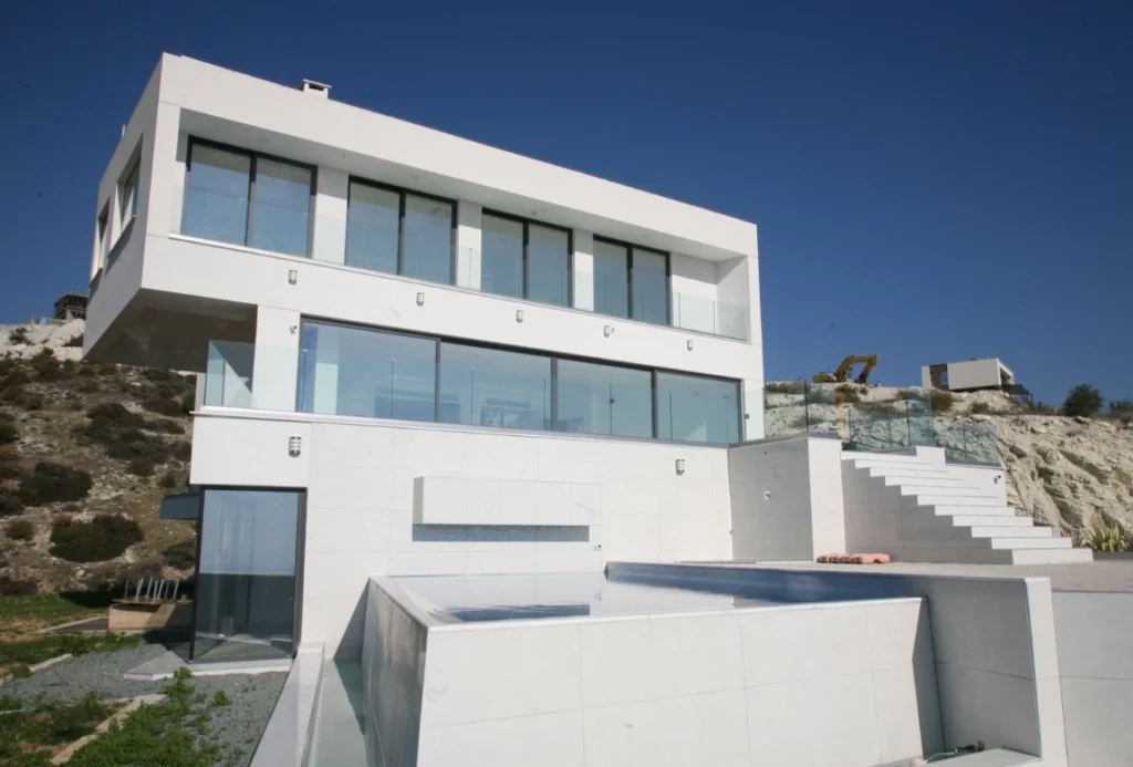 6+ Bedroom House for Sale in Agios Tychonas, Limassol District