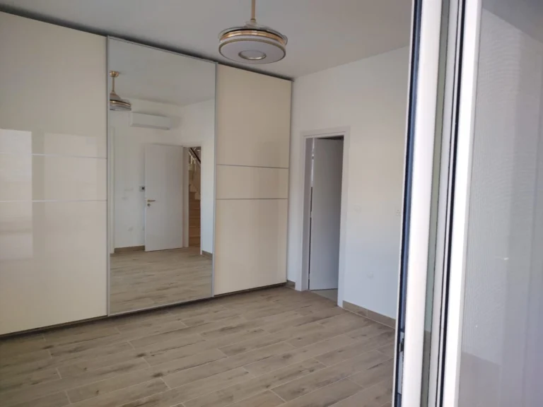 5 Bedroom House for Sale in Palodeia, Limassol District