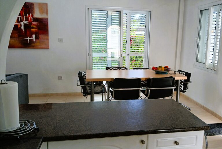 3 Bedroom House for Sale in Paphos – Universal