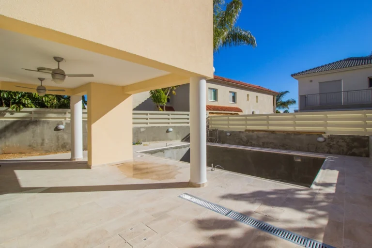 4 Bedroom House for Sale in Limassol – Agios Athanasios