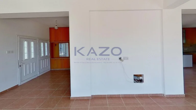 4 Bedroom House for Sale in Nea Dimmata, Paphos District