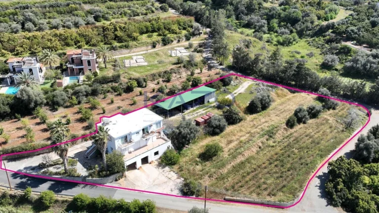 4 Bedroom House for Sale in Nea Dimmata, Paphos District