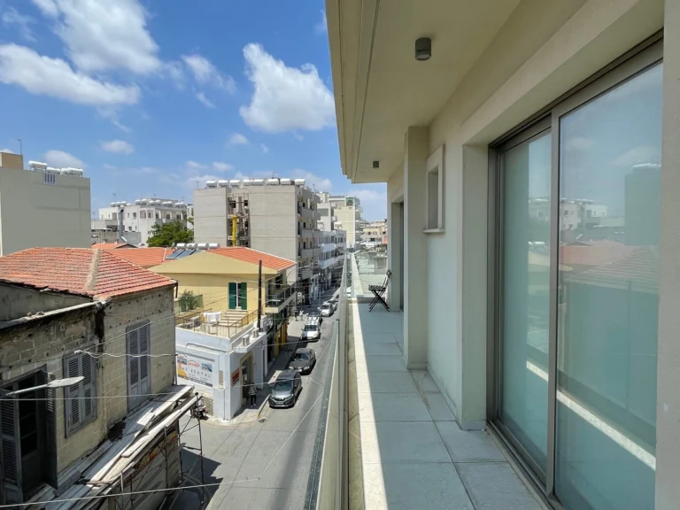 3 Bedroom Apartment for Rent in Larnaca – Finikoudes