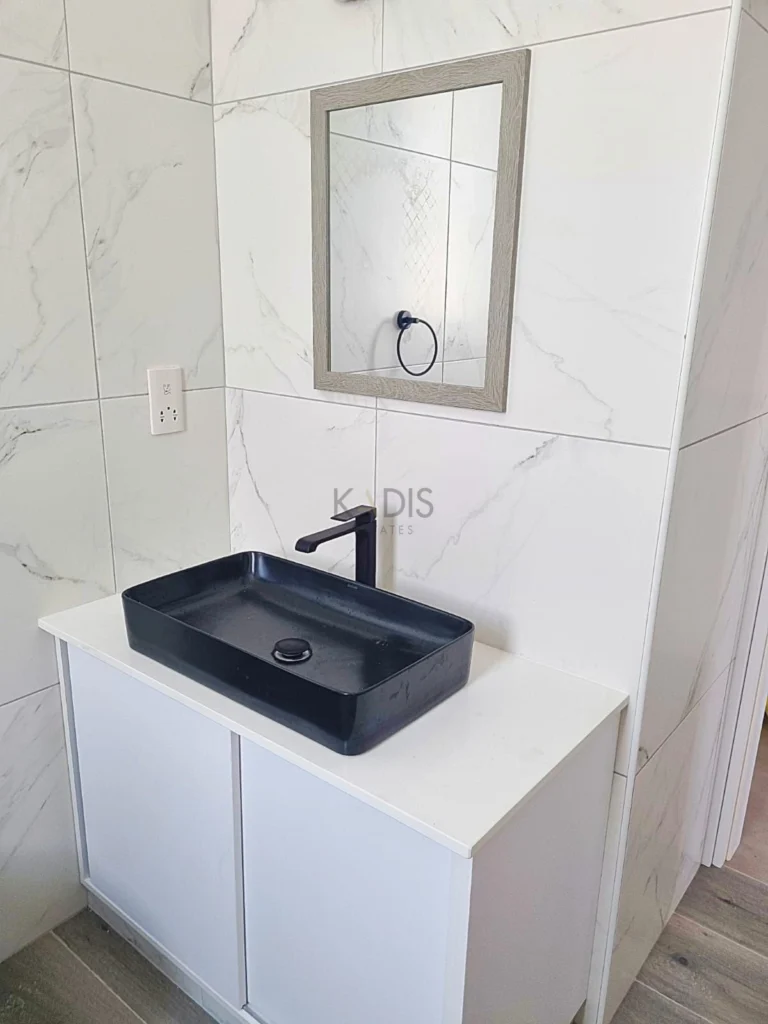 Cheap Houses and Villas for Sale Larnaca up to 700000 euro