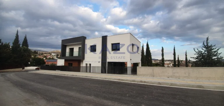 3 Bedroom House for Sale in Pyrgos Lemesou, Limassol District