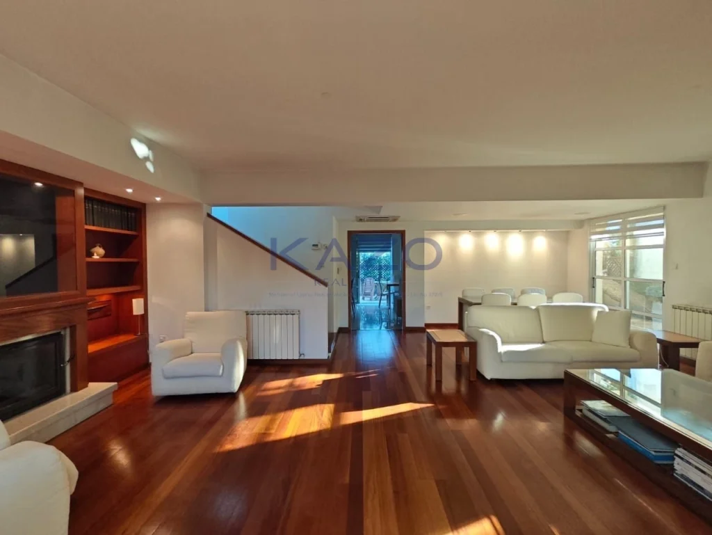 3 Bedroom House for Sale in Columbia Area, Limassol District