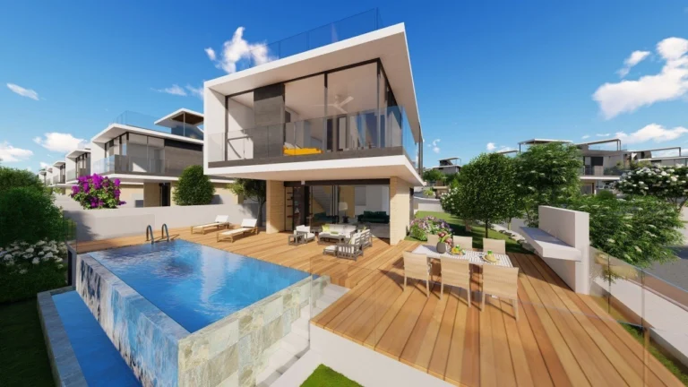 3 Bedroom House for Sale in Tombs Of the Kings, Paphos District