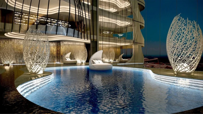 5 Bedroom Apartment for Sale in Larnaca – Finikoudes