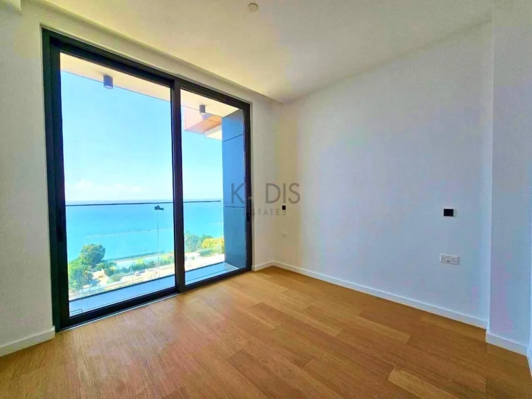 1 Bedroom Apartment for Sale in Agios Tychonas, Limassol District