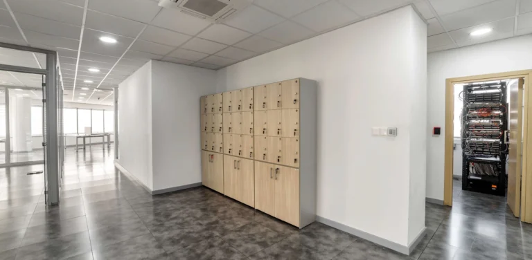 2922m² Office for Rent in Limassol District