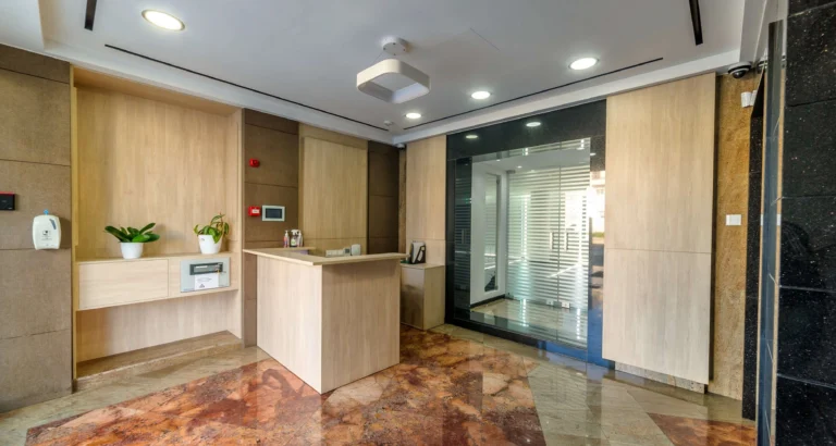 2922m² Office for Rent in Limassol District
