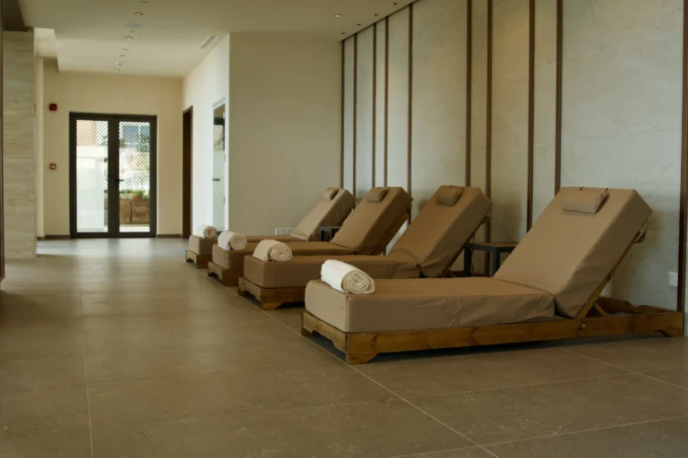 4 Bedroom Apartment for Sale in Agios Tychonas, Limassol District