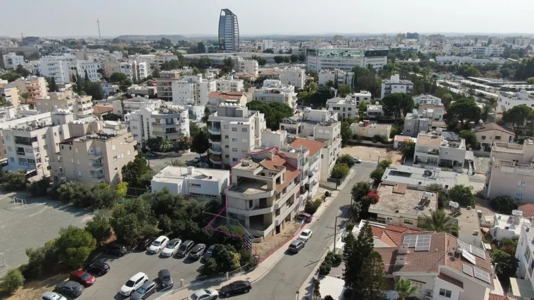 5 Bedroom House for Sale in Strovolos, Nicosia District