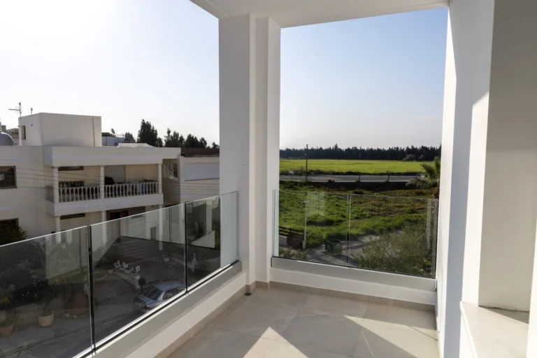 3 Bedroom Apartment for Sale in Geroskipou, Paphos District