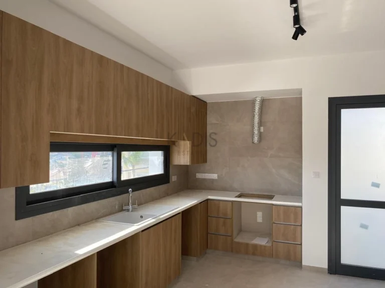 3 Bedroom Apartment for Rent in Limassol – Panthea