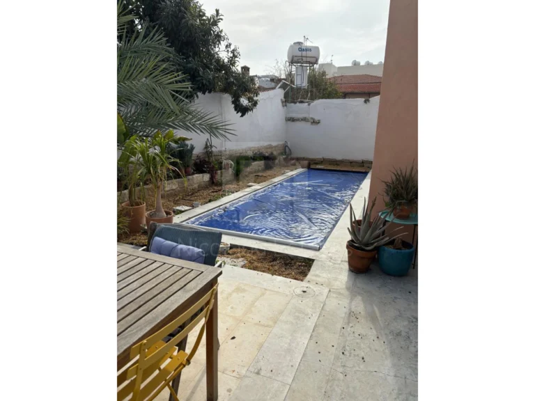 165m² Office for Rent in Limassol District