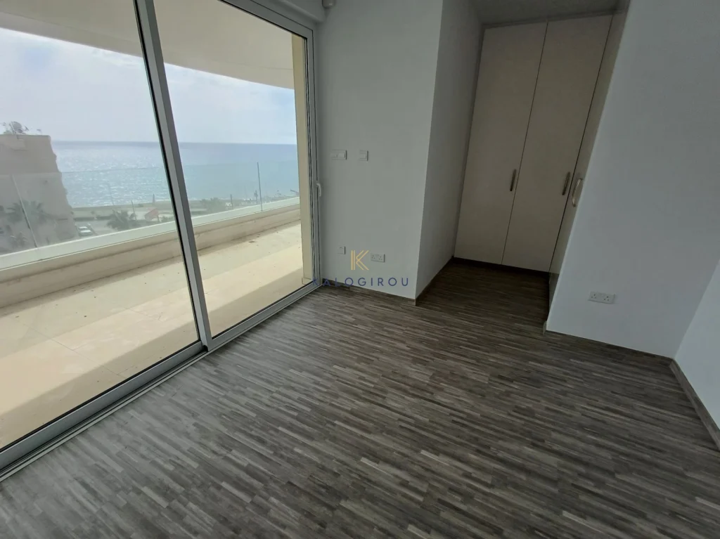 4 Bedroom Apartment for Sale in Larnaca District