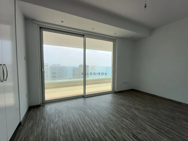 4 Bedroom Apartment for Sale in Larnaca District