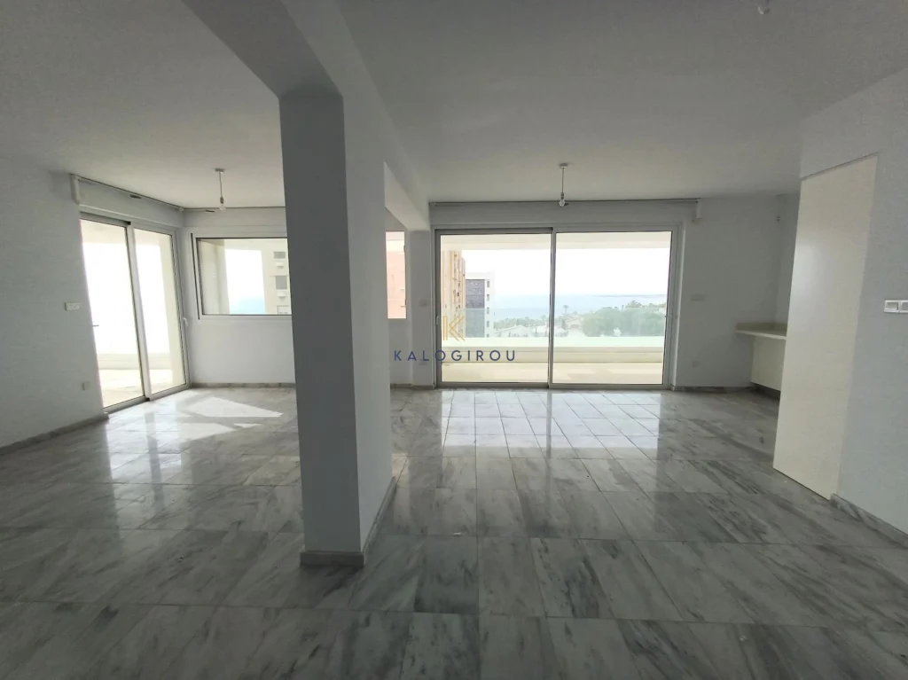 4 Bedroom Apartment for Sale in Larnaca District
