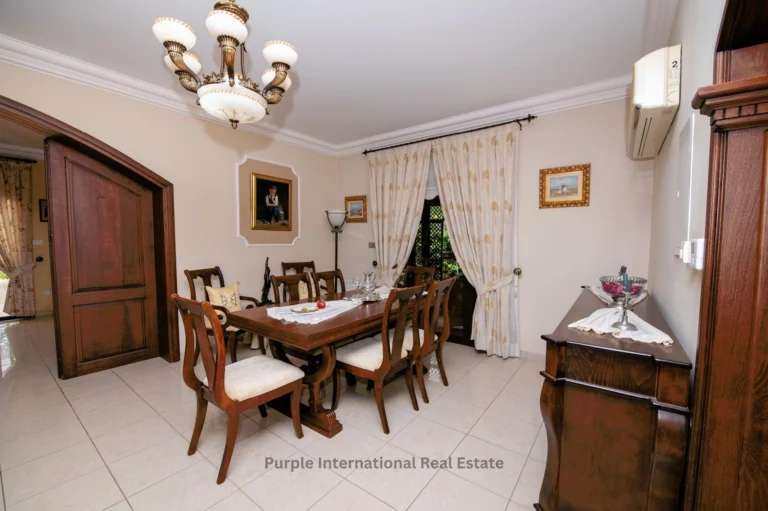 5 Bedroom House for Sale in Mosfiloti, Larnaca District