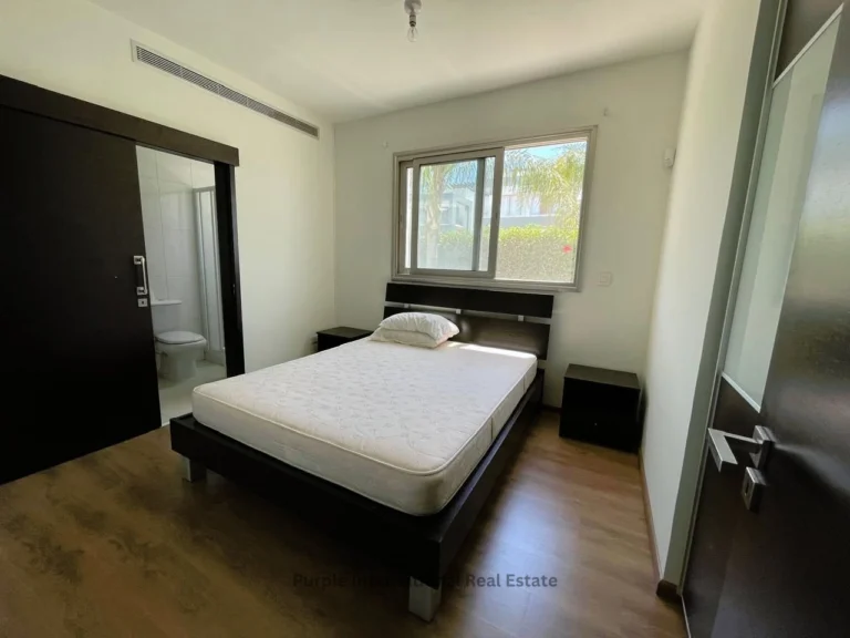 3 Bedroom Apartment for Sale in Pervolia Larnacas