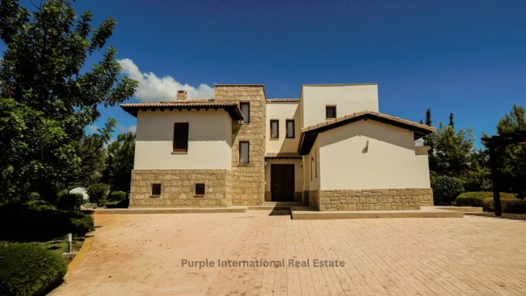 5 Bedroom House for Sale in Aphrodite Hills, Paphos District
