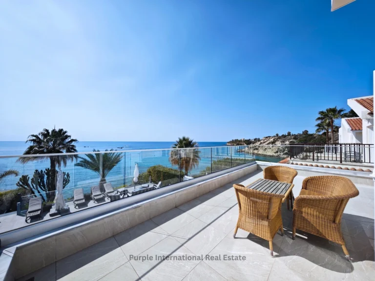 5 Bedroom House for Sale in Coral Bay, Paphos District