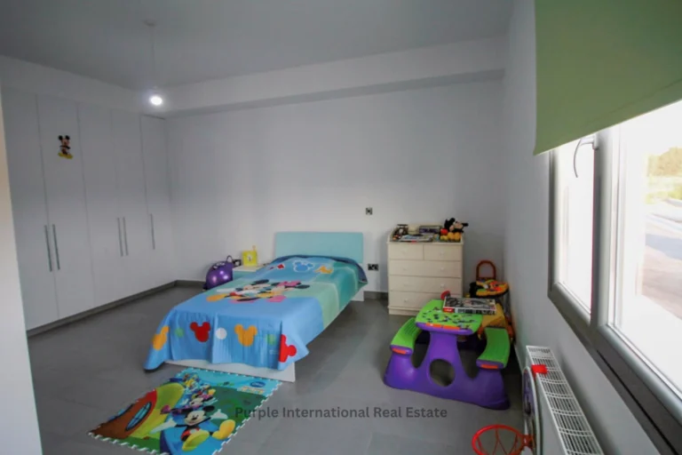 4 Bedroom House for Sale in Paphos – Emba