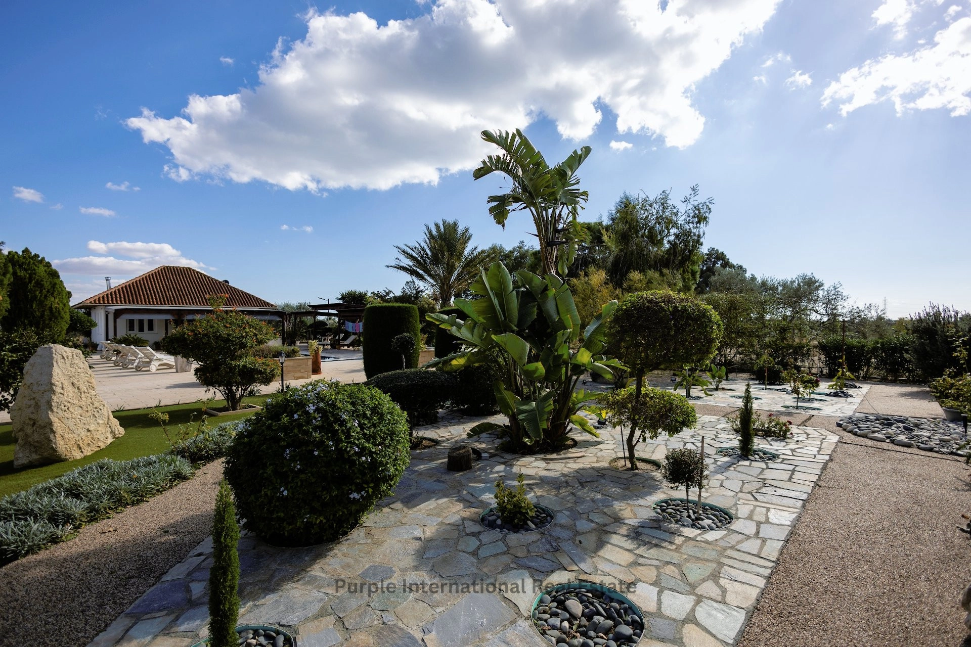 675m² House for Sale in Oroklini, Larnaca District