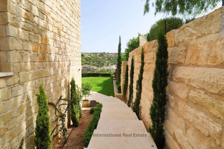 4 Bedroom House for Sale in Aphrodite Hills, Paphos District