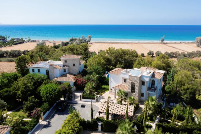 5 Bedroom House for Sale in Argaka, Paphos District