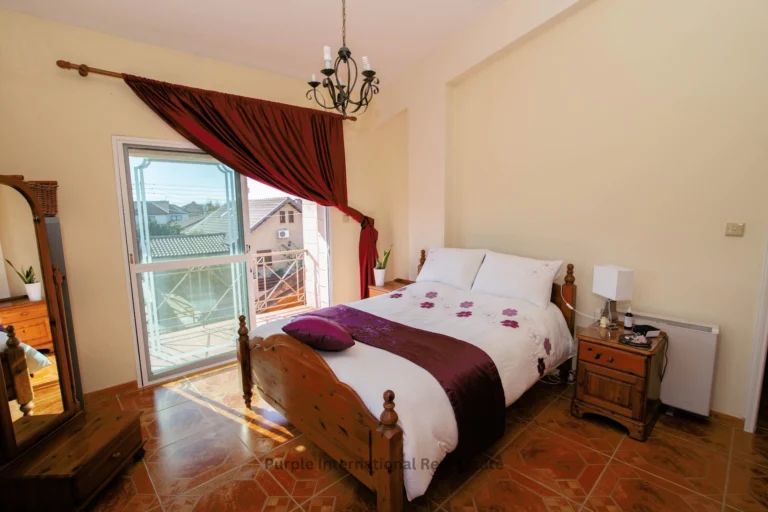 5 Bedroom House for Sale in Tersefanou, Larnaca District