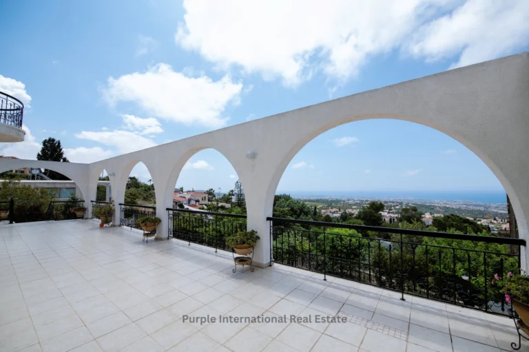 5 Bedroom House for Sale in Tala, Paphos District