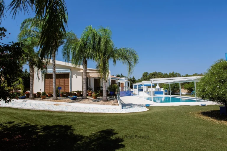 4 Bedroom House for Sale in Protaras, Famagusta District