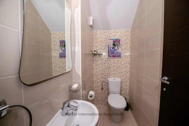 5 Bedroom House for Sale in Germasogeia, Limassol District