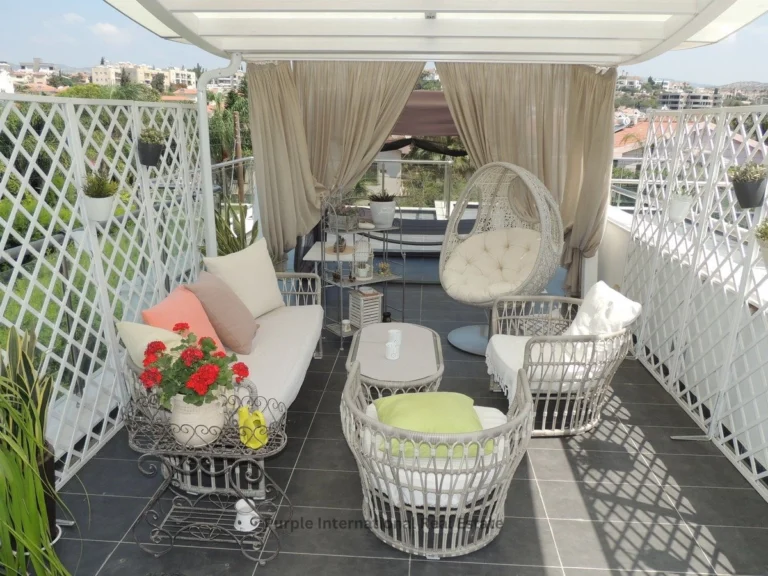 5 Bedroom House for Sale in Germasogeia, Limassol District