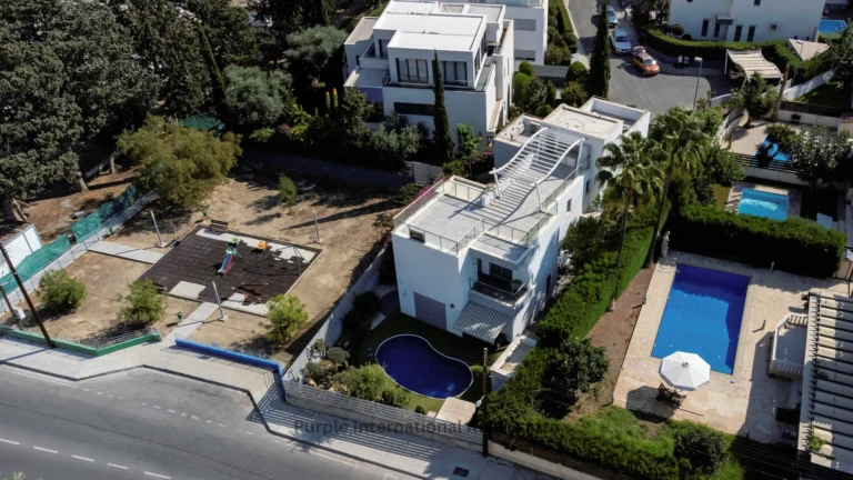5 Bedroom House for Sale in Germasogeia, Limassol District