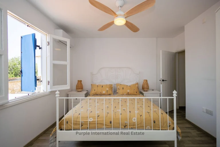 5 Bedroom House for Sale in Maroni, Larnaca District