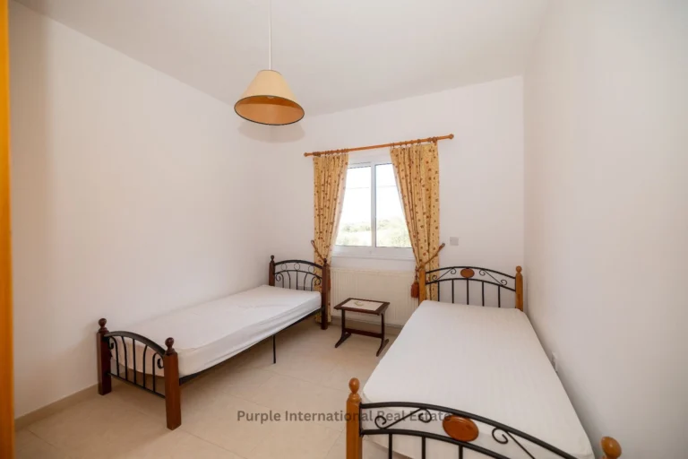 4 Bedroom House for Sale in Steni, Paphos District