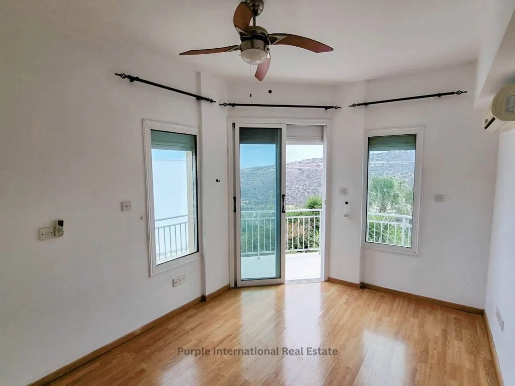 3 Bedroom House for Sale in Agios Tychonas, Limassol District