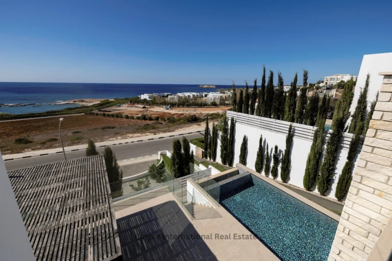 5 Bedroom House for Sale in Paphos District