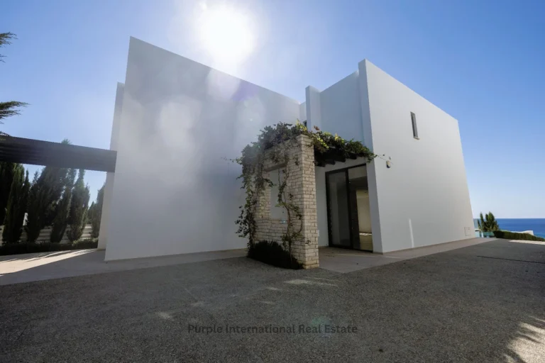 5 Bedroom House for Sale in Paphos District