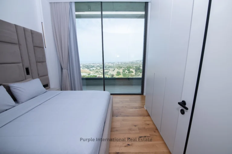 5 Bedroom House for Sale in Armou, Paphos District
