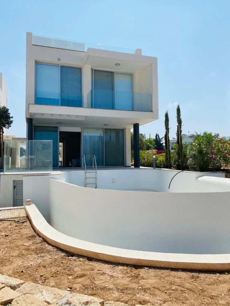 3 Bedroom House for Sale in Chlorakas, Paphos District