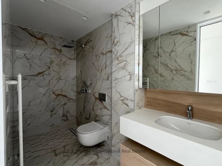 540m² House for Sale in Peyia, Paphos District