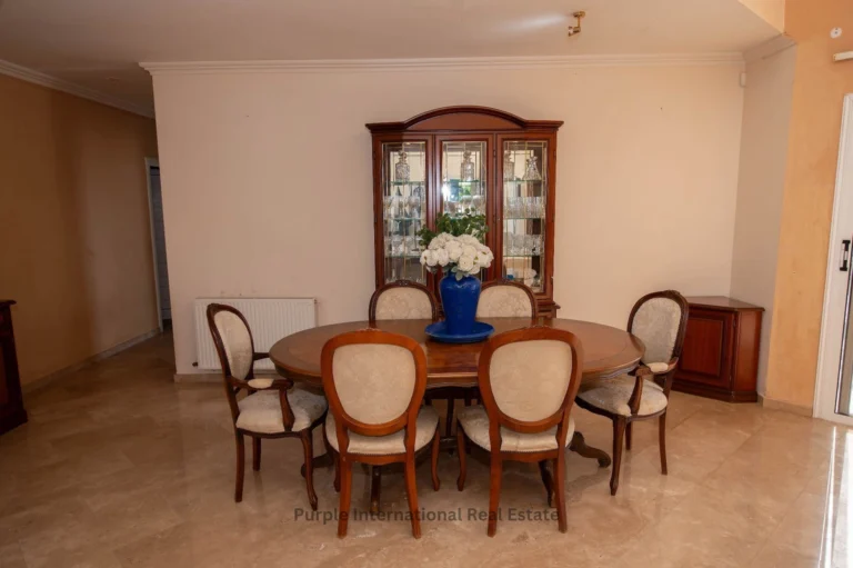 4 Bedroom House for Sale in Sea Caves, Paphos District
