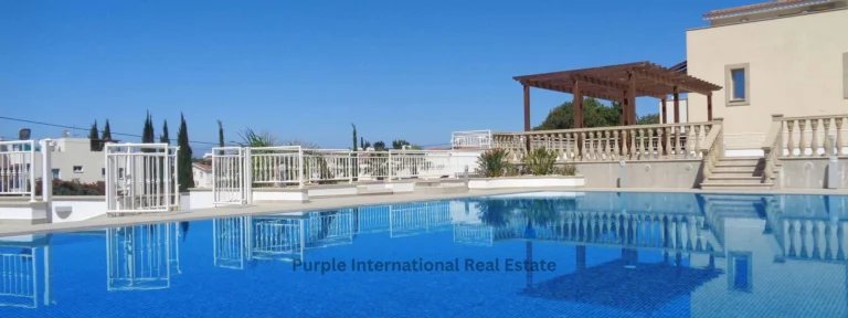 2 Bedroom Apartment for Sale in Paphos – Universal